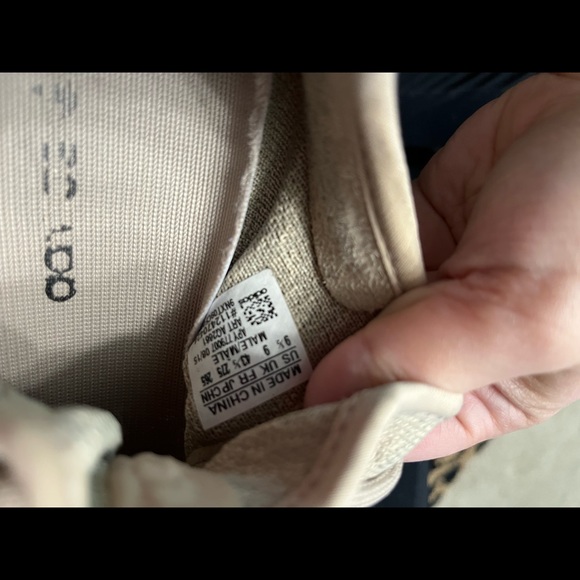 Yeezy Boost 350 Oxford Tan Sneakers - Picture 10 of 14